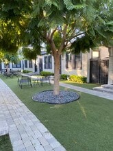 1243-1261 North Genesee Avenue in West Hollywood, CA - Building Photo - Building Photo