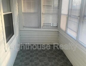 6247 Monroe Ave in Hammond, IN - Foto de edificio - Building Photo