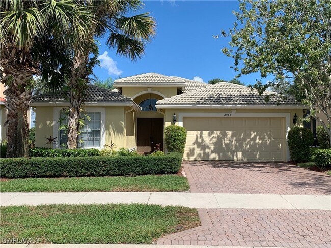 property at 2065 Isla De Palma Cir
