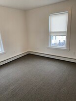 59 Lynnfield St, Unit 2 in Lynn, MA - Building Photo