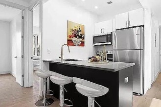 22 E 212th St in Bronx, NY - Building Photo - Building Photo