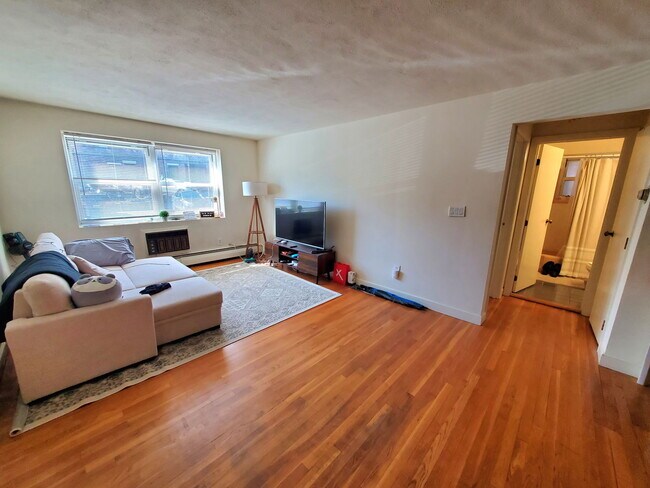 property at 12 Commonwealth Ct