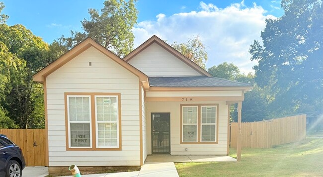 property at 719 Marsh Ave