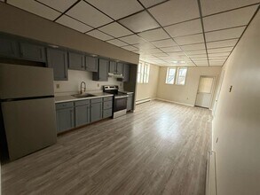 132 E Main St in Girardville, PA - Building Photo - Building Photo