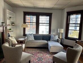 2 Clinton St, Unit 22 in Cambridge, MA - Foto de edificio - Building Photo