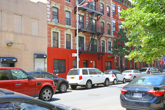 170-172 E 105th St in New York, NY - Building Photo - Building Photo