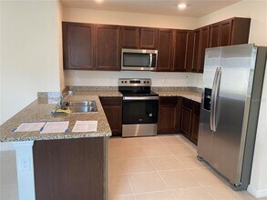 32704 Canyonlands Dr in Wesley Chapel, FL - Building Photo - Building Photo