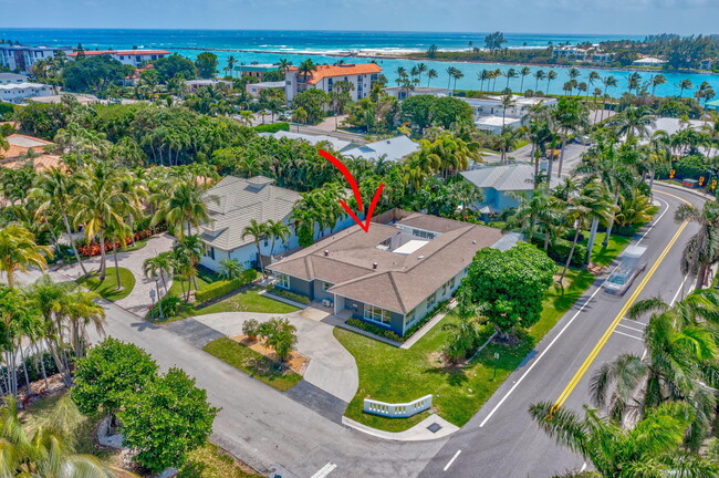 336 Linda Ln in Riviera Beach, FL - Building Photo - Building Photo