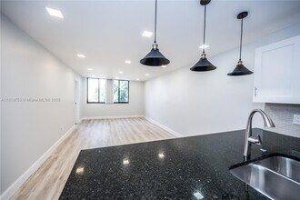 755 Dotterel Rd in Delray Beach, FL - Building Photo - Building Photo