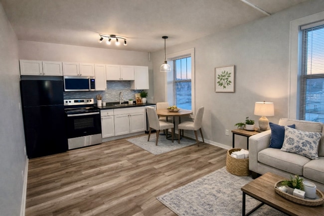 105 3rd Ave in Osceola, WI - Building Photo - Building Photo