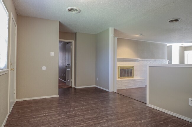 4506 60th St in Lubbock, TX - Building Photo - Building Photo