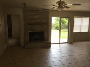 4310 Prairie Dr in Killeen, TX - Building Photo - Building Photo