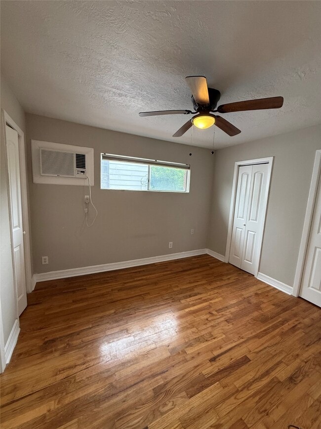 property at 7126 Vandeman St