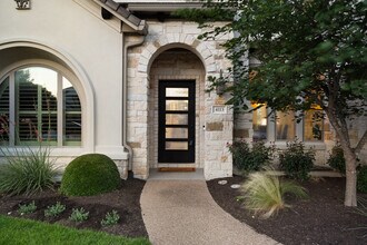 4113 Sugarloaf Dr in Austin, TX - Building Photo - Building Photo