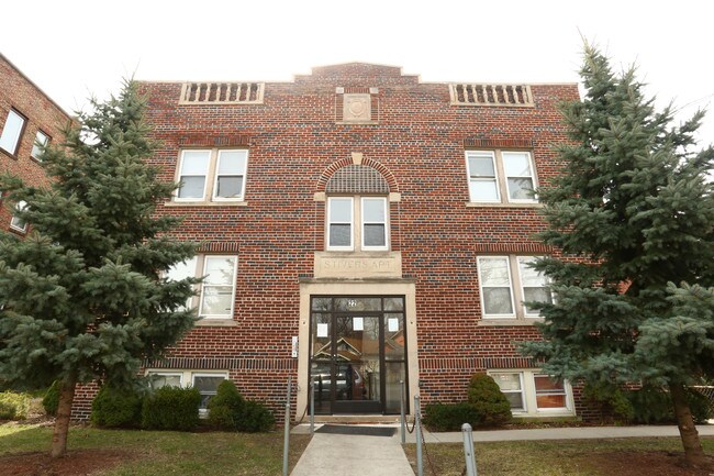 Stivers Apartments in Pontiac, MI - Building Photo - Building Photo