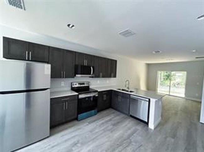 985 NW 57th Ct-Unit -Unit 985 in Ocala, FL - Building Photo - Building Photo