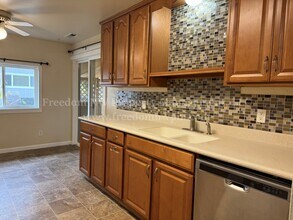 4410 21st Ct SE in Olympia, WA - Building Photo - Building Photo