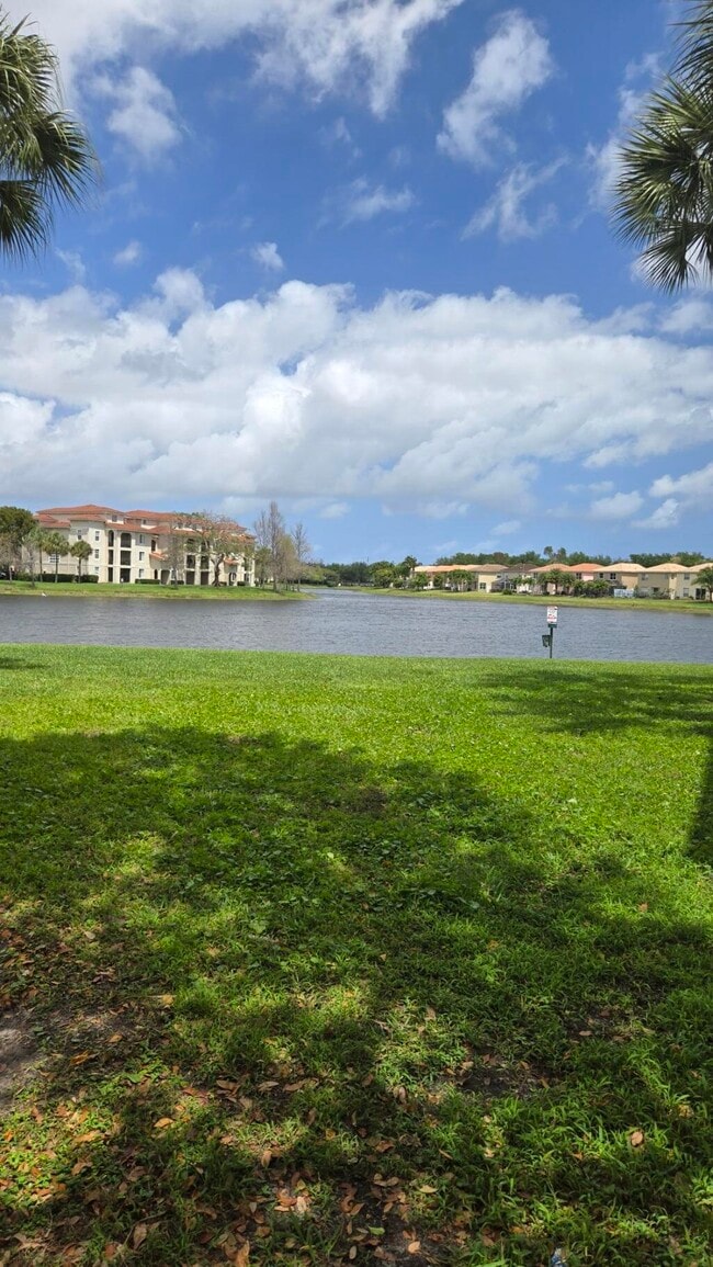 4280 San Marino Blvd in West Palm Beach, FL - Building Photo - Building Photo