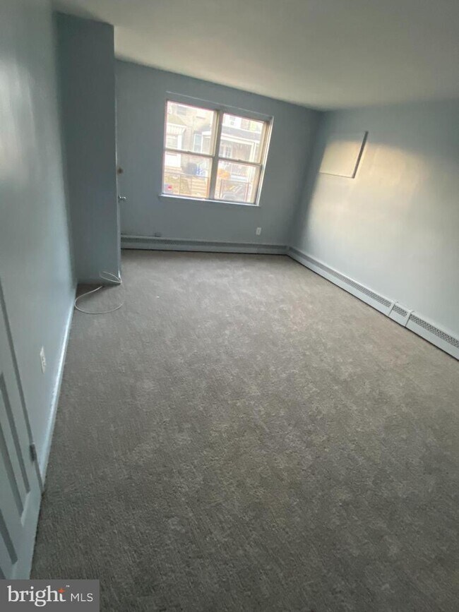 5909 Cottage St-Unit -1 in Philadelphia, PA - Building Photo - Building Photo