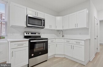 1999 Church Ln in Philadelphia, PA - Building Photo - Building Photo