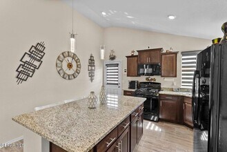 5008 Jennifer Claire Ln in El Paso, TX - Building Photo - Building Photo