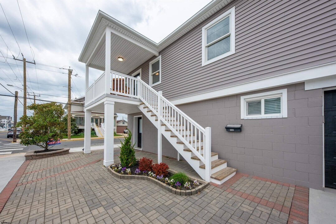 1142 Simpson Ave-Unit -2 in Ocean City, NJ - Building Photo