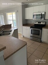 2531 Sunniland Blvd in Lehigh Acres, FL - Building Photo - Building Photo
