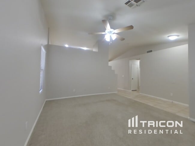 10853 W Sands Dr in Sun City, AZ - Building Photo - Building Photo