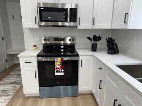 4507 60th St in Urbandale, IA - Building Photo - Building Photo