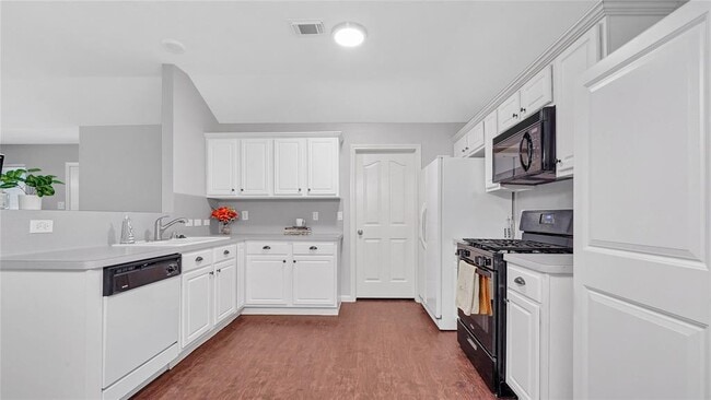 5023 Deer Point Dr in Spring, TX - Building Photo - Building Photo