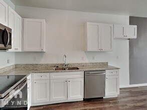 3255 Karen St in Fort Worth, TX - Foto de edificio - Building Photo