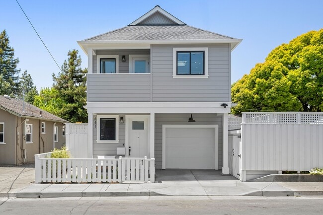 property at 641 Center St