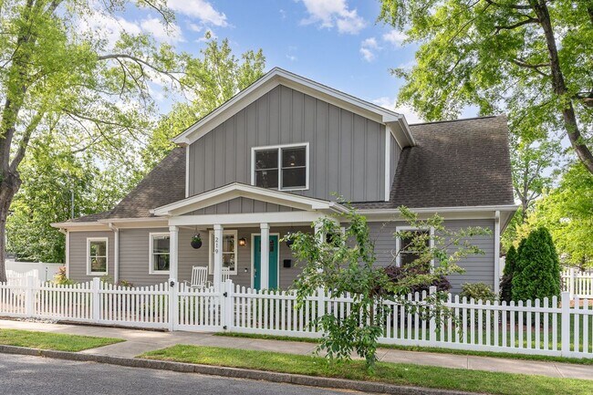 219 Northwood Cir in Durham, NC - Building Photo - Building Photo