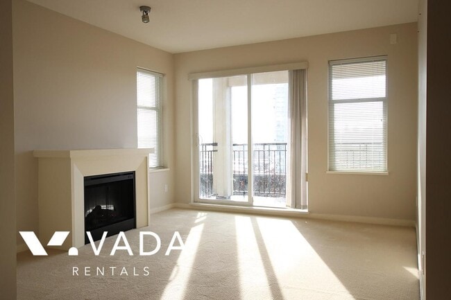 4788 Brentwood Dr in Burnaby, BC - Building Photo - Building Photo