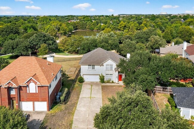 15114 Wells Port Dr in Austin, TX - Building Photo - Building Photo