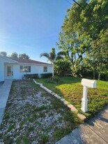 505 NE 3rd Ave in Delray Beach, FL - Building Photo