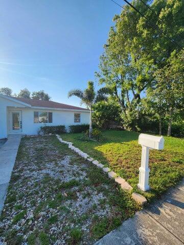 505 NE 3rd Ave in Delray Beach, FL - Foto de edificio