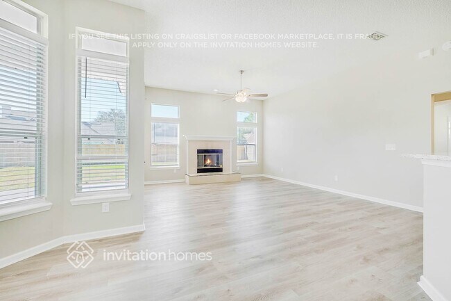 601 Thornberry Rd in Orange Park, FL - Building Photo - Building Photo