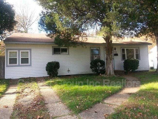 property at 5224 Silvey Dr