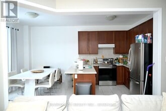 1514 Scenic Ln Dr in Pickering, ON - Building Photo - Building Photo