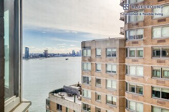 606 1st Ave. in New York, NY - Building Photo - Building Photo