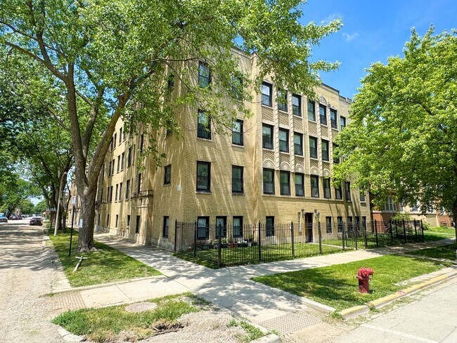 property at 6100 N Talman Ave