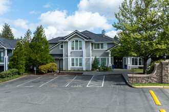Sonoma Villero Condominiums in Bothell, WA - Foto de edificio - Building Photo