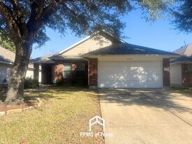 20014 Tunham Trail in Houston, TX - Building Photo