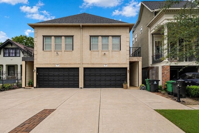 property at 341 W 23rd St
