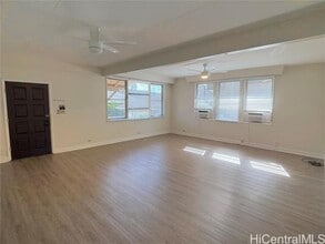 1124 16th Ave in Honolulu, HI - Building Photo - Building Photo