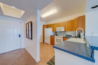16550 Gulf Blvd, Unit 643 in North Redington Beach, FL - Building Photo - Building Photo