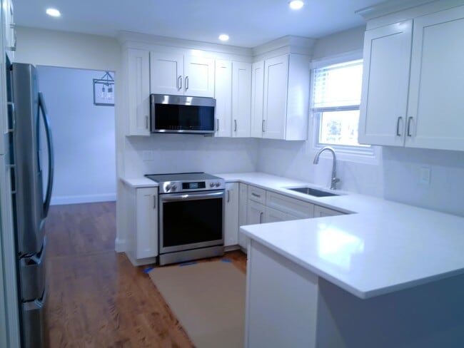 property at 34 Old East Neck Rd