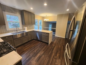 721 Symphony Woods Dr in Silver Spring, MD - Building Photo - Building Photo