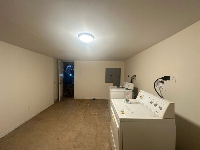 5446 Walnut St in Philadelphia, PA - Building Photo - Building Photo